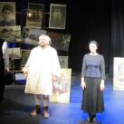 Foutez-nous la Paix !